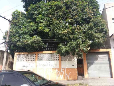 Casa com 5 quartos à venda no bairro Eldorado, 130m²
