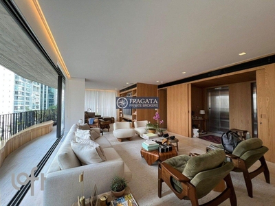 Apartamento à venda em Itaim Bibi com 269 m², 4 quartos, 4 suítes, 4 vagas