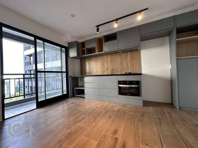 Apartamento à venda em Morumbi com 40 m², 2 quartos, 1 vaga