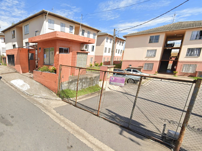 Apartamento em Centro, Itaquaquecetuba/SP de 48m² 2 quartos à venda por R$ 100.000,00