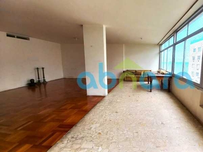 Apartamento em Copacabana, Rio de Janeiro/RJ de 330m² 4 quartos à venda por R$ 3.498.000,00