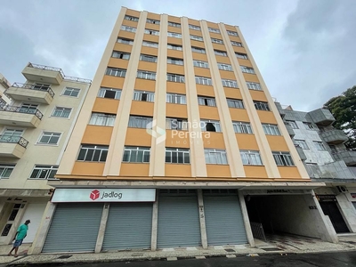 Apartamento em São Mateus, Juiz de Fora/MG de 70m² 2 quartos à venda por R$ 329.000,00