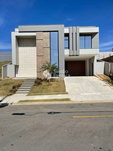 Casa em São Pedro, Juiz de Fora/MG de 304m² 5 quartos à venda por R$ 1.689.000,00
