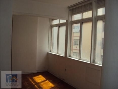Kitnet com 1 quarto para alugar, 28 m² por R$ 1.350 - Centro - Rio de Janeiro/RJ.