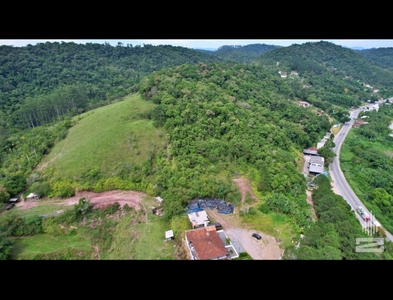 Terreno no Bairro Vorstadt em Blumenau com 381647 m²