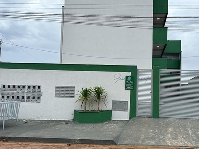 Apartamento à venda com 2 quartos em Parque Da Barragem Setor 06, Águas Lindas de Goiás
