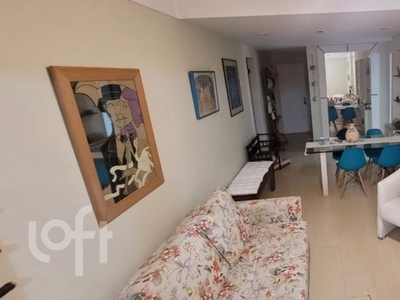 Apartamento à venda em Barra da Tijuca com 82 m², 2 quartos, 1 suíte, 1 vaga