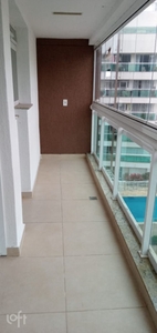 Apartamento à venda em Recreio dos Bandeirantes com 72 m², 2 quartos, 1 suíte, 1 vaga