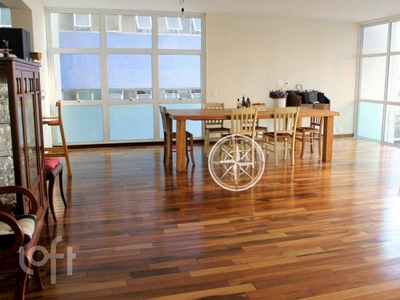 Apartamento à venda em Santa Cecília com 281 m², 4 quartos, 2 suítes, 2 vagas