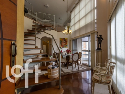 Apartamento à venda em Tatuapé com 204 m², 4 quartos, 4 suítes, 3 vagas