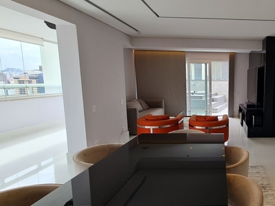 Apartamento à venda em Vila Olímpia com 245 m², 3 quartos, 3 suítes, 5 vagas