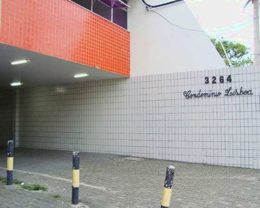 Apartamento com 3 dormitórios para alugar, 115 m² por R$ 1.672,25/mês - Benfica - Fortalez