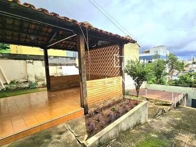 Casa à venda no bairro Caiçaras - Belo Horizonte/MG