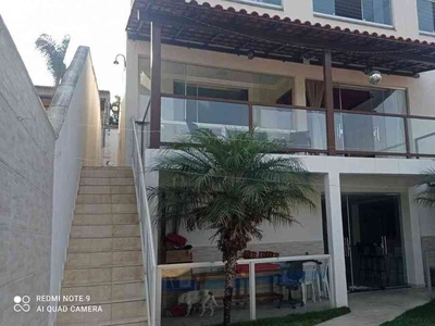 Casa com 3 quartos à venda no bairro Tijuca, 360m²
