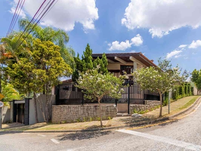 Casa com 4 quartos à venda no bairro Jardim Eltonville, 700m²