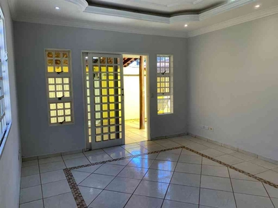 Casa com 5 quartos à venda no bairro Jardim Mariliza, 420m²
