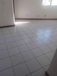 Sala para alugar no bairro Serra, 24m²