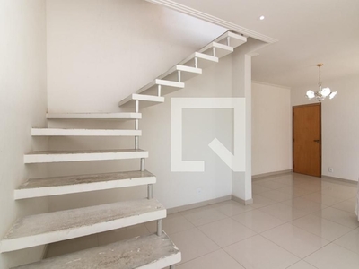 APARTAMENTO no 8º andar com 3 dormitórios