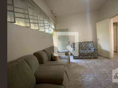Casa com 3 quartos à venda no bairro São Lucas, 295m²