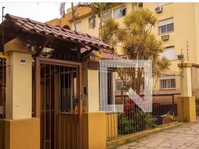 Apartamento com 2 dormitórios para alugar, 57 m² por R$ 1.100/mês - Tristeza - Porto Alegr
