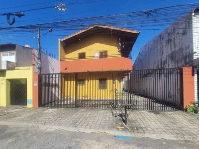 Apartamento com 2 quartos para alugar no Jardim Guanabara - Fortaleza/CE