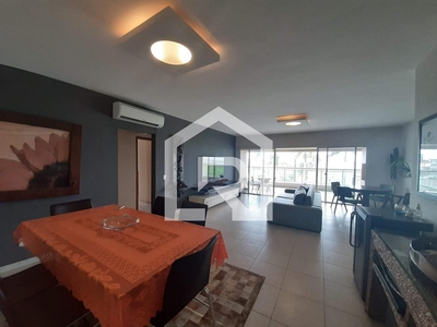 Apartamento em Jardim Belmar, Guarujá/SP de 211m² 4 quartos à venda por R$ 1.699.000,00