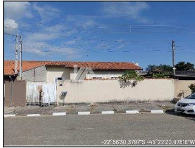 Apartamento em Jardim Regina (Moreira César), Pindamonhangaba/SP de 47m² 2 quartos à venda por R$ 121.000,00