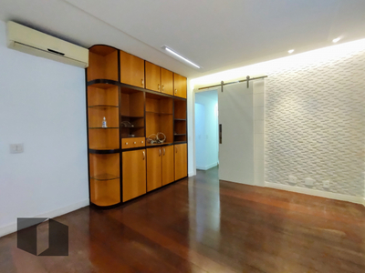 Apartamento em Laranjeiras, Rio de Janeiro/RJ de 68m² 2 quartos à venda por R$ 849.000,00