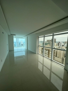 Apartamento em Meia Praia, Itapema/SC de 146m² 4 quartos à venda por R$ 2.099.000,00