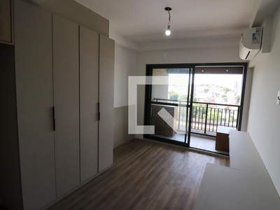 APARTAMENTO no 7º andar com 0 dormitório