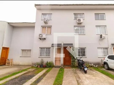 Casa com 3 dormitórios para alugar, 110 m² por R$ 2.305/mês - Hípica - Porto Alegre/RS