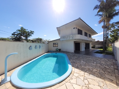 Casa em Centro, Guaratuba/PR de 203m² 5 quartos à venda por R$ 979.000,00