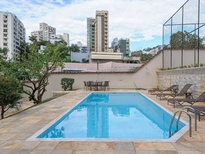 Casa para aluguel possui 652 metros quadrados com 6 quartos em Santa Lúcia - Belo Horizont