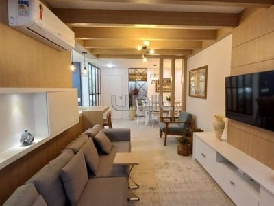 Apartamento com 3 quartos à venda na joão meirelles, 150, coqueiros, florianópolis, 96 m2 por r$ 1.598.000