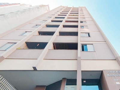Apartamento em Centro, Londrina/PR de 66m² 2 quartos à venda por R$ 259.000,00 ou para locação R$ 1.350,00/mes