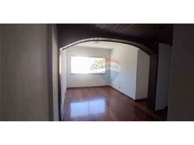 Apartamento em Várzea, Teresópolis/RJ de 70m² 2 quartos para locação R$ 1.200,00/mes