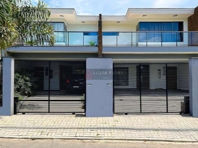 Bom retiro, 160 m², suíte com closet, 02 dormitórios