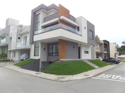 Casa em Santa Cândida, Curitiba/PR de 258m² 4 quartos à venda por R$ 1.748.000,00