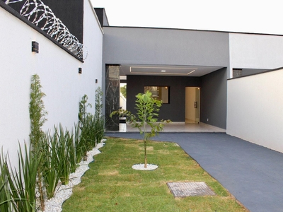 Casa em Setor Ponta Kayana, Trindade/GO de 105m² 3 quartos à venda por R$ 289.000,00