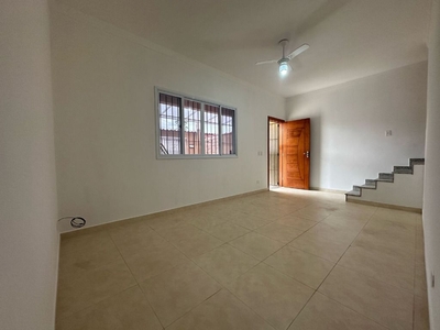 Sobrado em Balneário Flórida, Praia Grande/SP de 99m² 3 quartos à venda por R$ 399.000,00