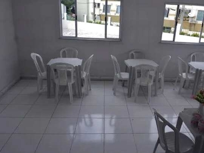Alugo apartamentto 2º andar no Cond. Vila das Palmeiras, Cabula, próximo a estr