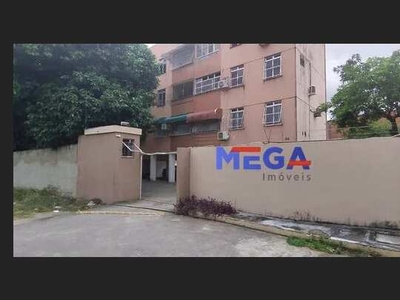 Apartamento com 3 quartos para alugar no Montese - Fortaleza/CE