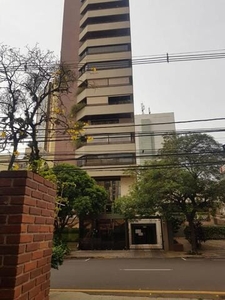 Apartamento em Centro, Londrina/PR de 217m² 3 quartos à venda por R$ 989.000,00