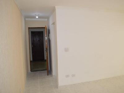 Apartamento em Vila Romanópolis, Ferraz de Vasconcelos/SP de 60m² 2 quartos à venda por R$ 189.000,00