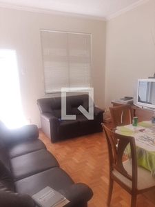 APARTAMENTO no 13º andar com 2 dormitórios