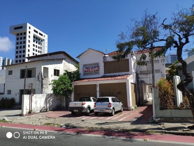 Casa em Boa Vista, Recife/PE de 400m² 6 quartos para locação R$ 6.000,00/mes