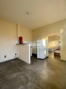 Casa em Dom Cabral, Belo Horizonte/MG de 38m² 1 quartos para locação R$ 1.200,00/mes