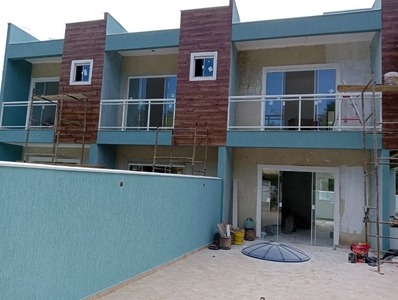 Casa em Jacaroá, Maricá/RJ de 100m² 3 quartos à venda por R$ 398.000,00