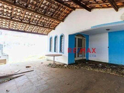 Casa para venda em Dona Amélia de 200.00m² com 2 Quartos e 2 Garagens