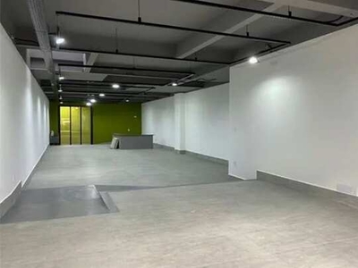 Prédio Comercial para alugar em Centro de 159.00m²